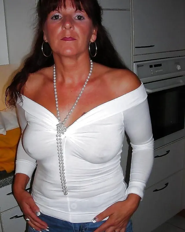 Esperanza, 46 ans, cougar à La Verdière