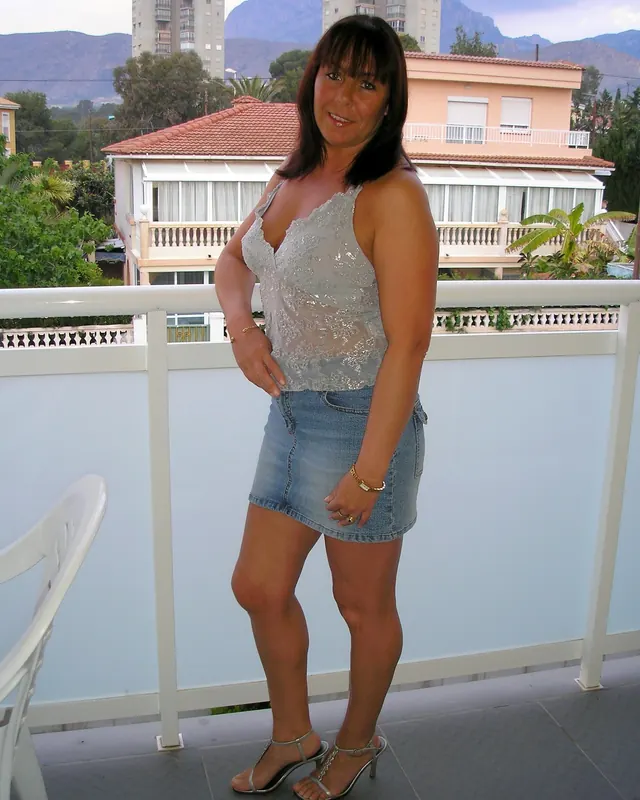 Isabelle, 41 ans, cougar à Plouzévédé