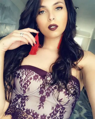 Nancy, 36 ans, cougar à Gond-Pontouvre