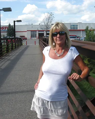 Pascale, 53 ans, cougar à Cossé-le-Vivien