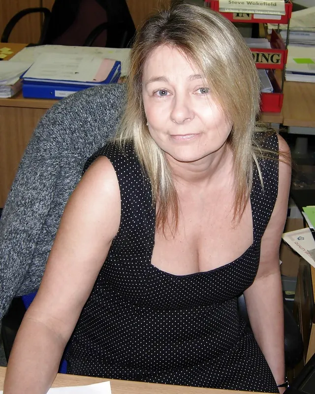 Roseline, 48 ans, cougar à Perros-Guirec
