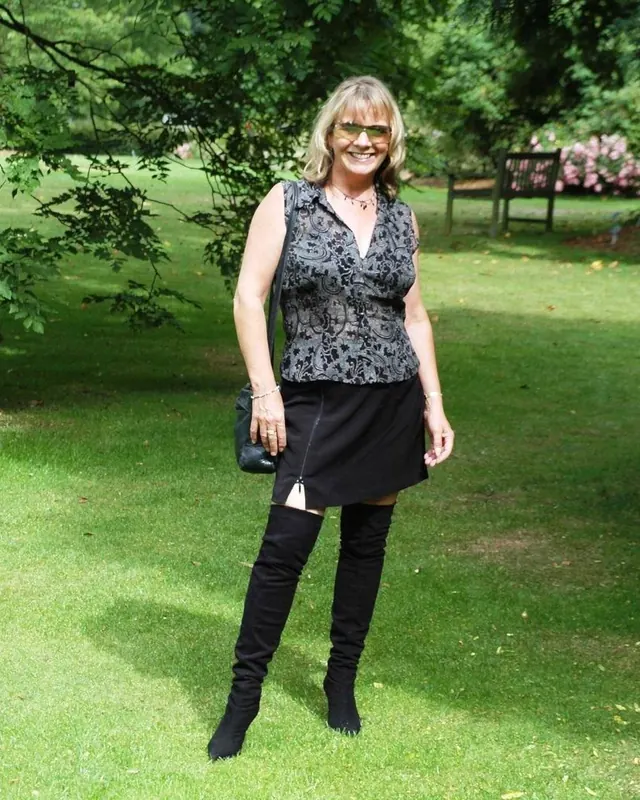 Sophie, 46 ans, cougar à Lanrivoaré