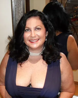 Veena, 40 ans, cougar à Angers